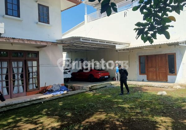 Rumah Mewah Harga Murah di Lingkungan Mewah Rancamaya