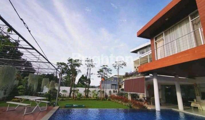 RUMAH MEWAH 2 LANTAI DI PERUMAHAN MEWAH SENTUL CITY 2