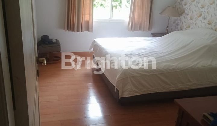 LUXURY HOUSE LOW PRICE FULLY FURNISHED LARGE LAND IN ELITE AREA BOGOR 2
