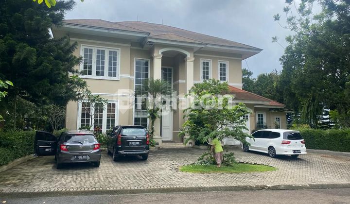 RUMAH ELIT BERTINGKAT DI PERUMAHAN ELIT RANCAMAYA RUMAH ELIT BERTINGKAT DI PERUMAHAN ELIT RANCAMAYA