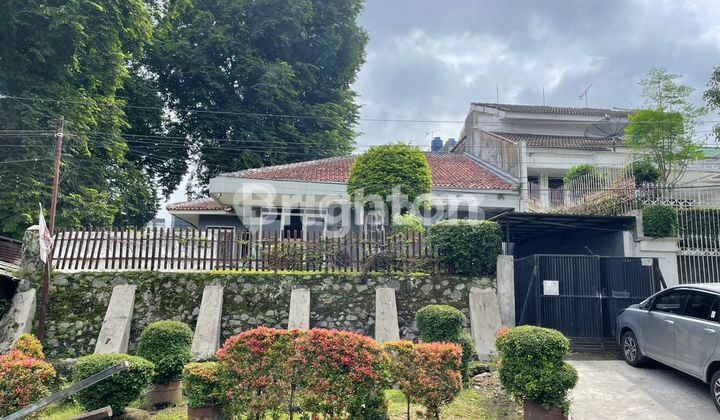 RUMAH CANTIK LOKASI TENGAH KOTA BOGOR HARGA MENARIK FULL FURNISHED RUMAH CANTIK LOKASI TENGAH KOTA BOGOR HARGA MENARIK FULL FURNISHED