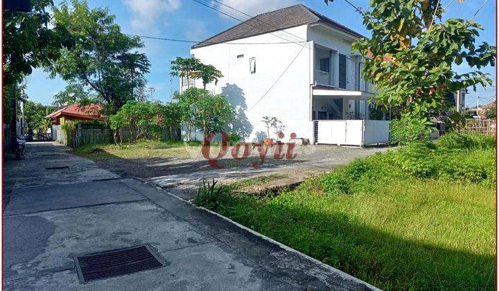 Tanah Hook di Timur Xt Square Jogjakarta, Depan Kampus Farmasi 2