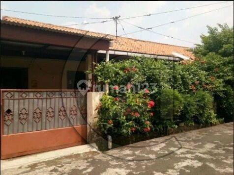 Di Jual Cepat Rmh 1 Lantai di Kemandoran 2 Br Lokasi Dlm Komplek 3