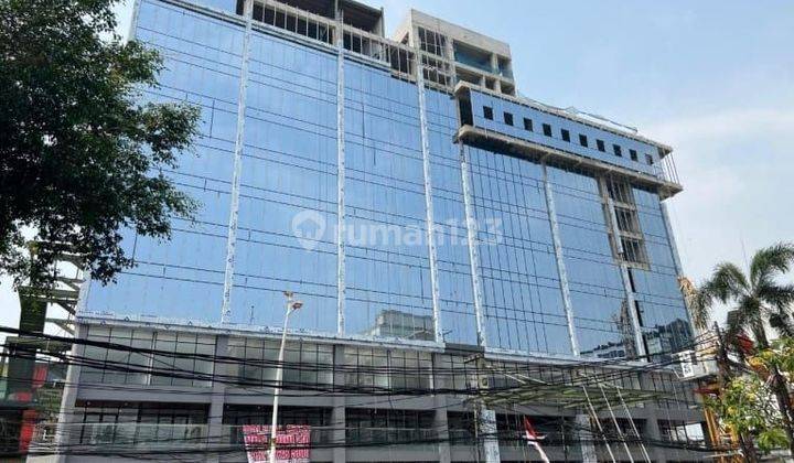 Ruko dijual di Raden Saleh 3lantai ,pusat komersil Rp 9.5M lt atas ada Hotel 1