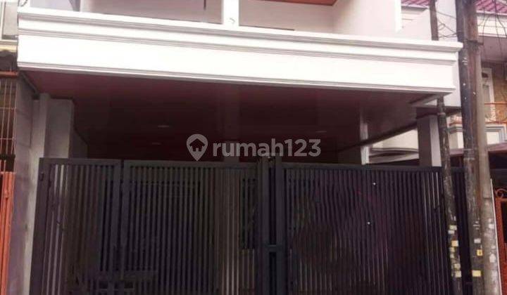 Rumah Dijual Taman Palem Shm Rp 3milyard 6x20 2lt 2