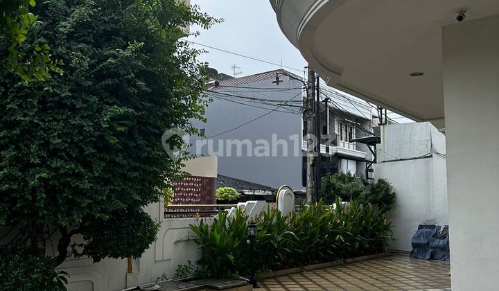 House for sale in Pluit Permai 17x20, good SHM, price Rp 9 Billion. 2