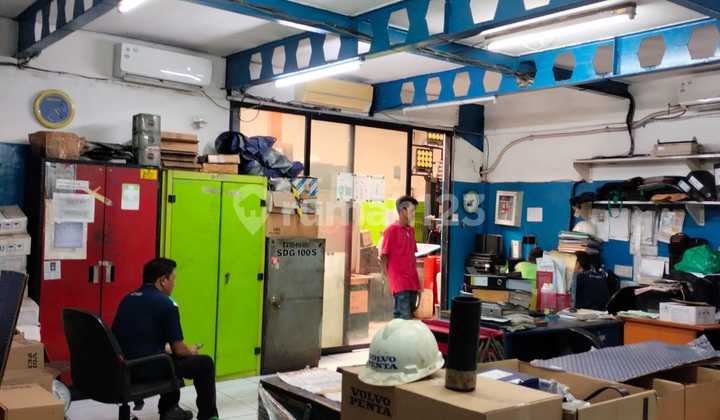Warehouse for Sale in Kapuk with Office, Area 4600m2, SHM Warehouse for Sale in Kapuk with Office, Area 4600m2, SHM
