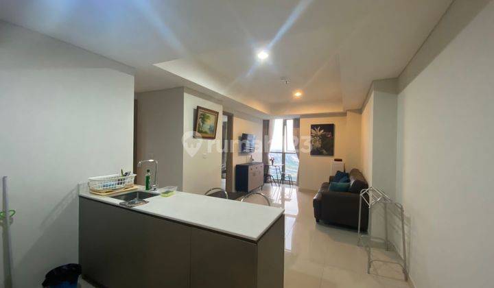 Apt Gold Coast Disewa 2br Uk 68m2 Bagus Furnished 1