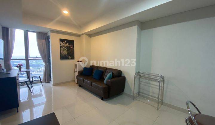 Apt Gold Coast Disewa 2br Uk 68m2 Bagus Furnished 2