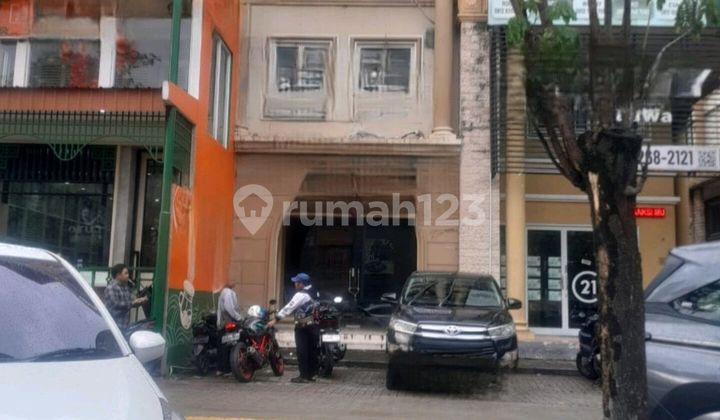 Dijual Ruko Cordoba Pik 3.5 Lantai Bagus