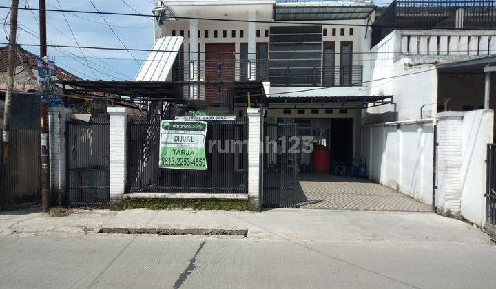 Dijual Rumah 2 Lantai Cukup Luas Dan Strategis, Cocok Untuk Usaha 2