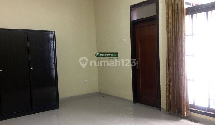 Disewakan Rumah di Jl Pasteur, Dekat Ke Pintu Tol 7