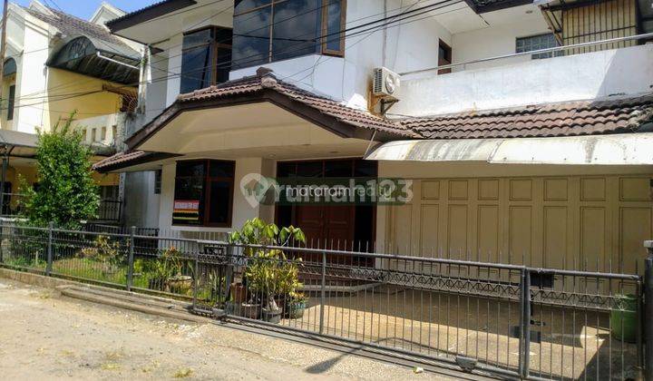 Disewakan Rumah Besar Dan Luas Di Dalam Komplek Hegarmanah 1