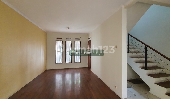 Rumah Homey Dalam Cluster di Dago Harga Cukup Murah 2