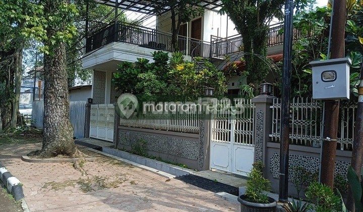 Rumah Strategis di Tengah Kota Bandung, Cocok Sebagai Hunian Atau Tempat Usaha