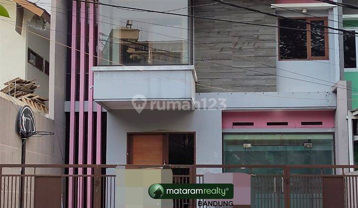 Rumah 2 Lantai di Sayap Riau, Cocok Untuk Tempat Usaha Atau Kantor 1