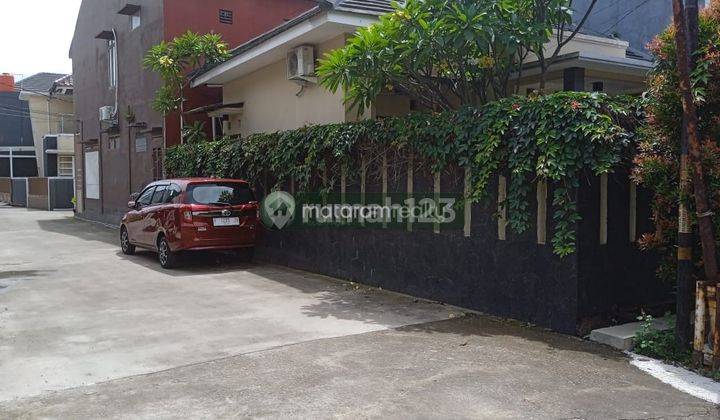 Rumah Minimalis Moderen Di Komplek Kiara Sari Buahbatu 2