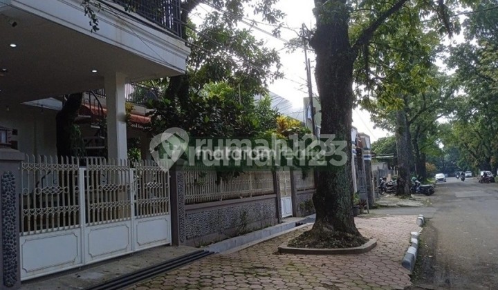 Rumah Strategia di Pusat Kota Bandung Rumah Strategia di Pusat Kota Bandung