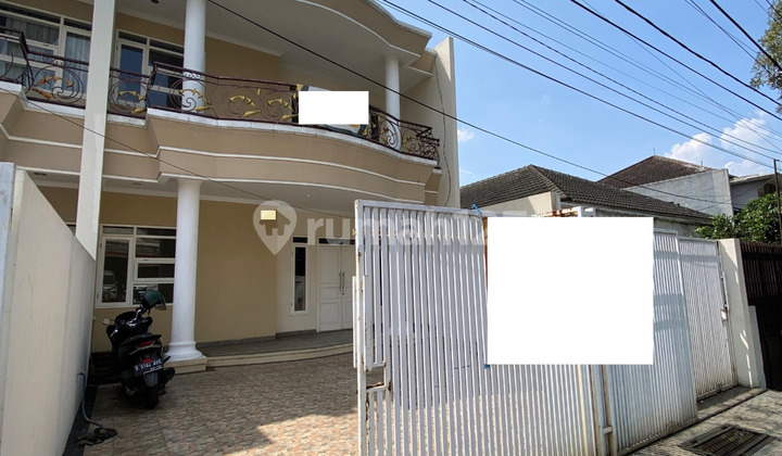 Good 2-Story Shophouse in Turangga 2