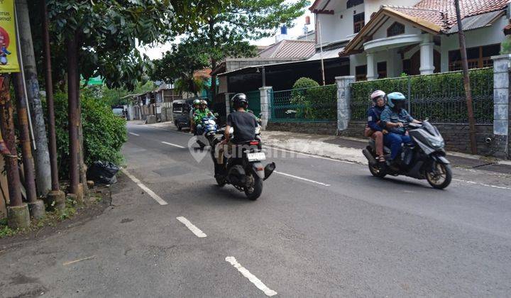 Disewakan Rumah Cukup Besar Posisi Mainroad Di Turangga 1