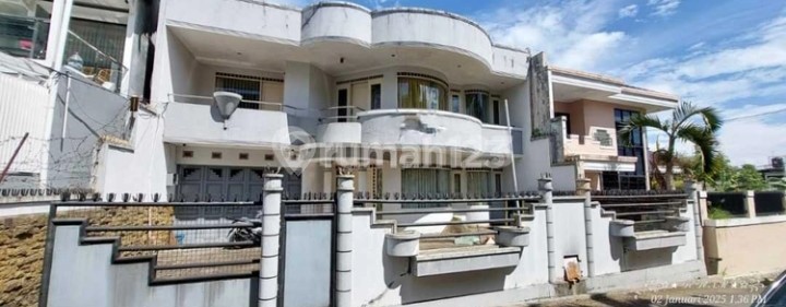 Rumah 2 Lantai Furnish Di Setra Indah