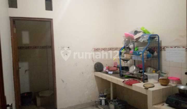 Dijual Cepat Kost Putri 2 Lantai Mepet Kampus Umy Jogja 7