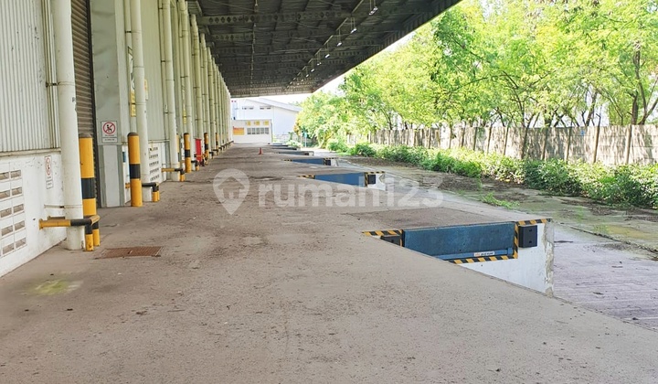 Gudang Atau Pabrik Kawasan Industri Delta Silicon 2 Lippo Cikarang