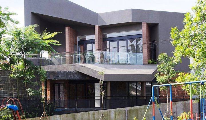 Rumah Bagus Cluster Maleo Residance Bintaro Tangerang Selatan  1