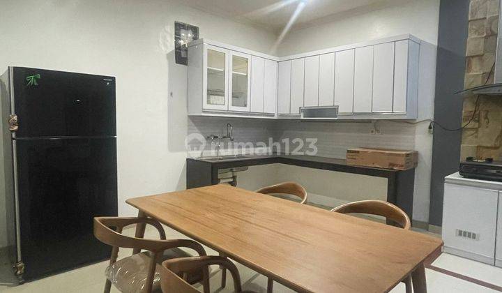 Rumah Bagus Cluster Florencia Elysium Residence Lippo Cikarang  2