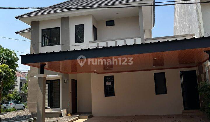 Disewakan Rumah Cluster Beverly Lippo Cikarang  1