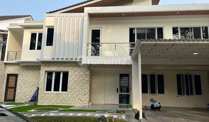 Disewakan Rumah Cluster  Vassa Residence Swimming Pool Lippo Cikarang  2