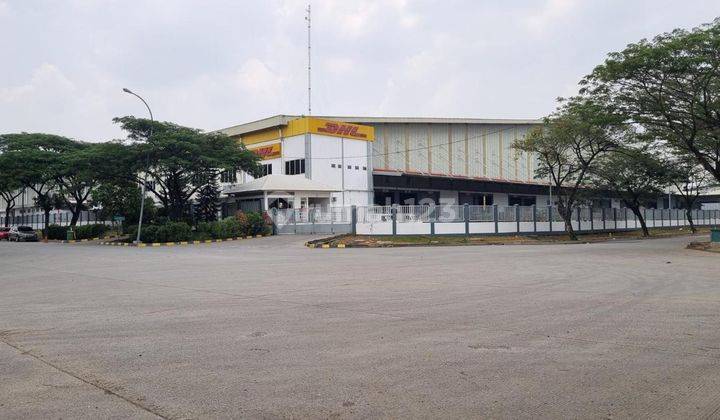 Di Sewa Gudang Kawasan Industri Delta Silicon Lippo Cikarang 1