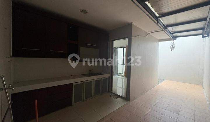 Disewakan Rumah Cluster Taman Simpruk Lippo Cikarang Gdf53ts 2