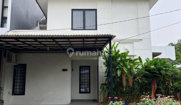 Disewakan Rumah Cluster Taman Beverly Lippo Cikarang  1