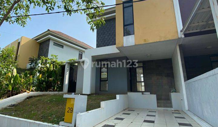 Dijual Rumah Cluster Taman Simpruk Lippo Cikarang  1