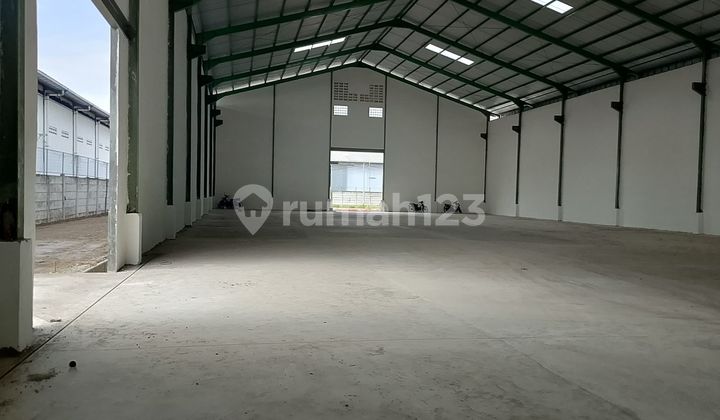 Disewakan Gudang Bayur Luas Bangunan 1.104 M2, Tangerang