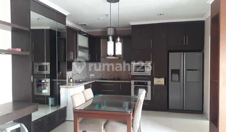 For Rent Apartment Puri Garden Fully Furnished 3 BR, Puri Indah.