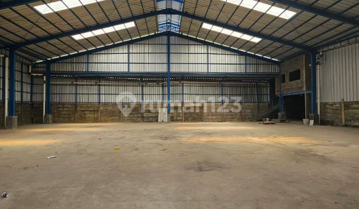 DISEWAKAN GUDANG DAN KANTOR LB 720m2 DI LEGOK, TANGERANG