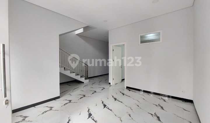 DIJUAL RUMAH CANTIK BRAND NEW BOULEVARD KOSAMBI BARU, JAKBAR 2