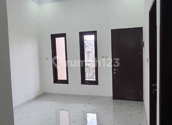 DIJUAL RUMAH CANTIK 2 LANTAI DI PORIS INDAH, TANGERANG 1