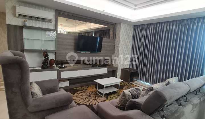 Disewakan Apartemen St Moritz 3 Bedroom Full Furnished