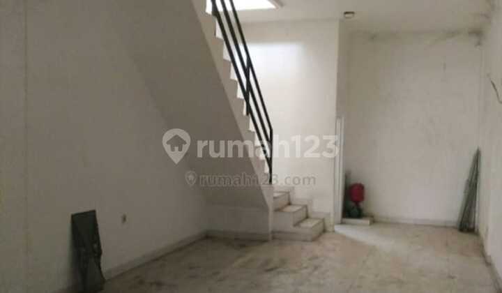 For Sale 5 Attached Shophouses in Graha Raya, South Tangerang 2