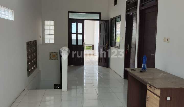 DIJUAL / DISEWA RUMAH 2,5 LANTAI DI BOJONG INDAH, JAKARTA BARAT 2