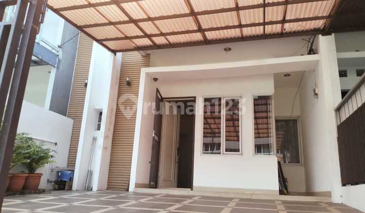 Disewa Rumah Kondisi Sangat Bagus Strategis Mekar Wangi 1