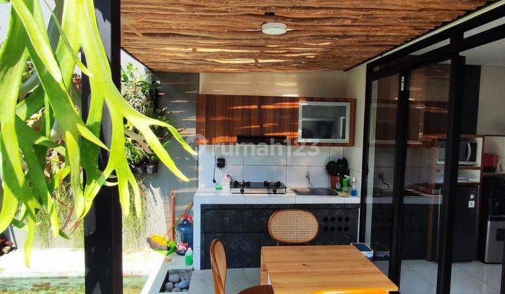 Rumah Cantik Ala Vila Bali Plus Kolam Renang Dan Full Furnish 1