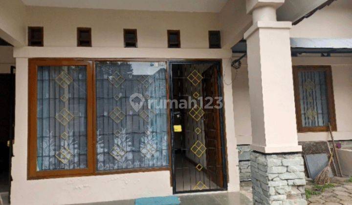 Rumah Bagus Minimalis Modern Semi Furnished Siap Huni di Mitra Dago Antapani Bandung 1