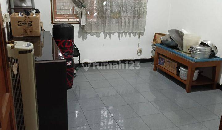 Rumah Bagus Minimalis Modern 2 Lantai Siap Huni di Pratista Taman Sakura Bandung 1