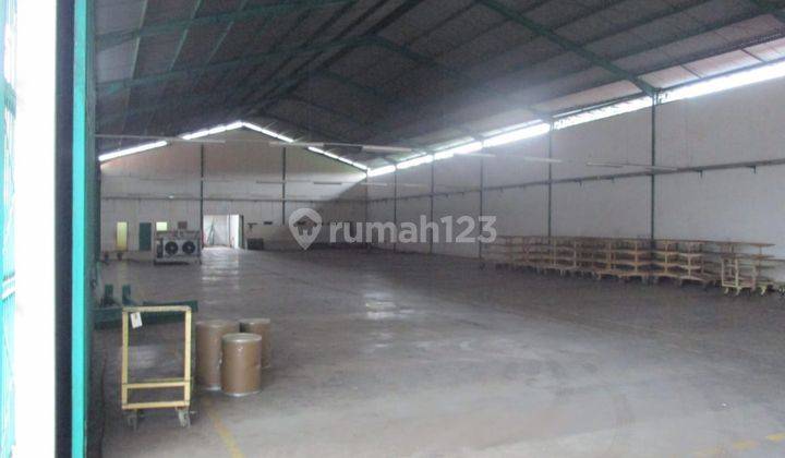 Gudang Siap Pakai di Kota Kertosono Masuk 400m Dr Jalan Raya. Umr Murah 8