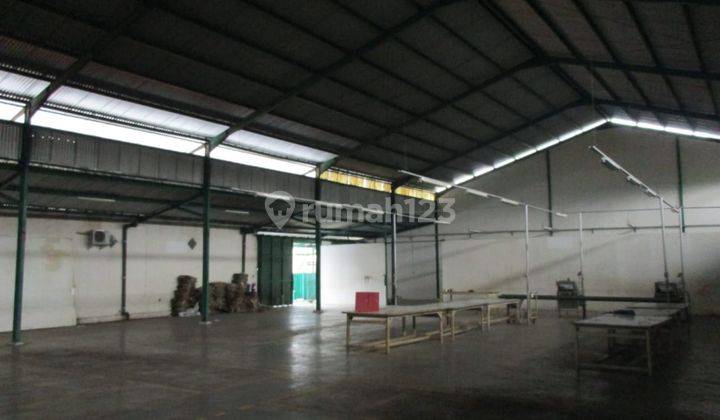 Gudang Siap Pakai di Kota Kertosono Masuk 400m Dr Jalan Raya. Umr Murah 15
