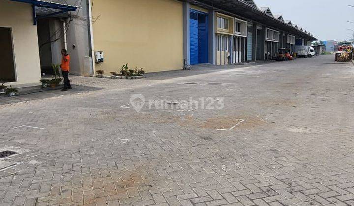 Gudang Raya Pakal Gudang Modern. Baru Gress 11